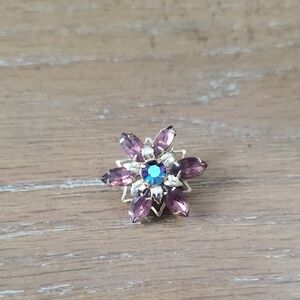 Elegant Purple Flower Brooch